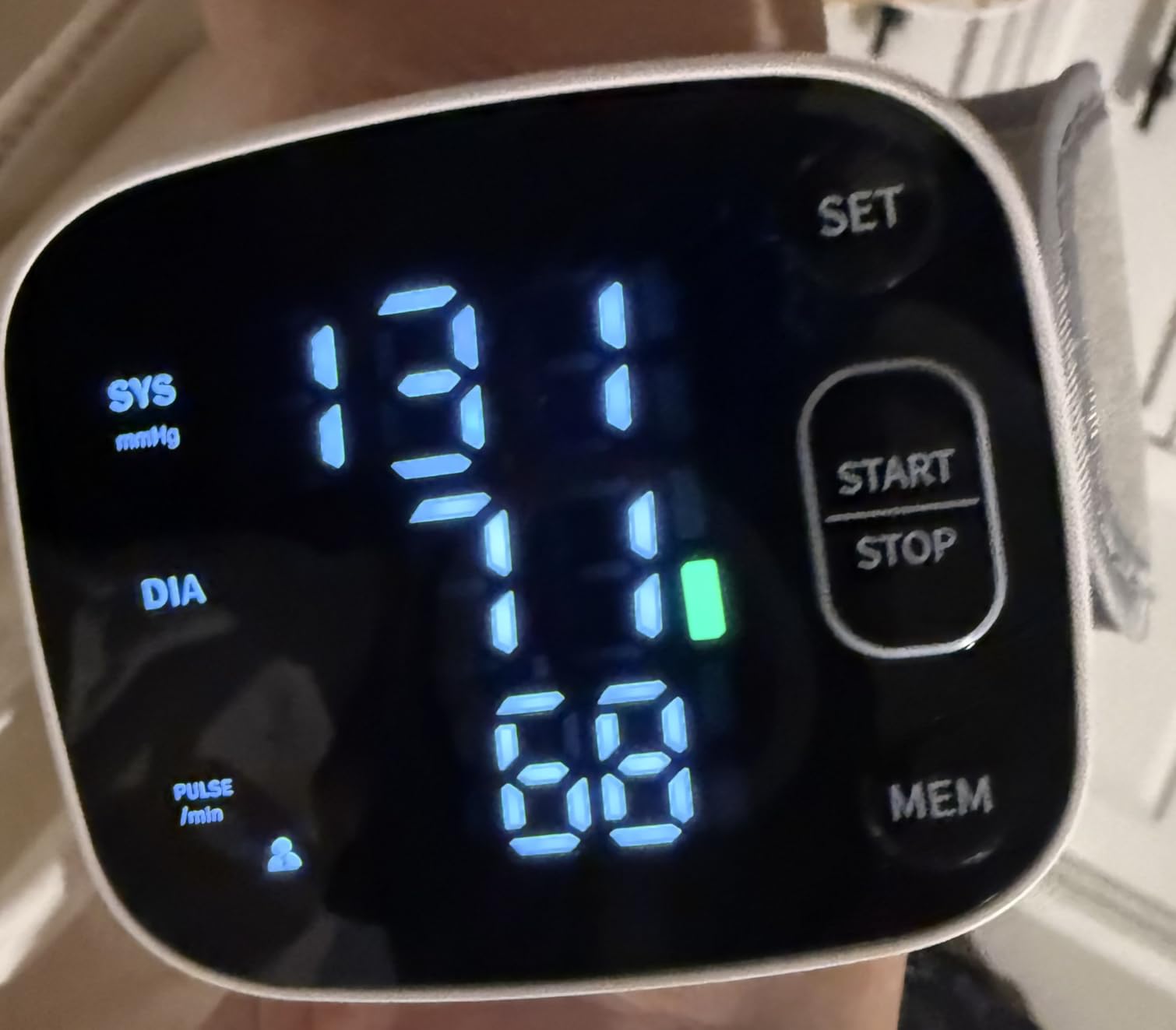 Oklar Rechargeable Wrist Blood Pressure Monitor – Dual User, LED Display, Voice Broadcast