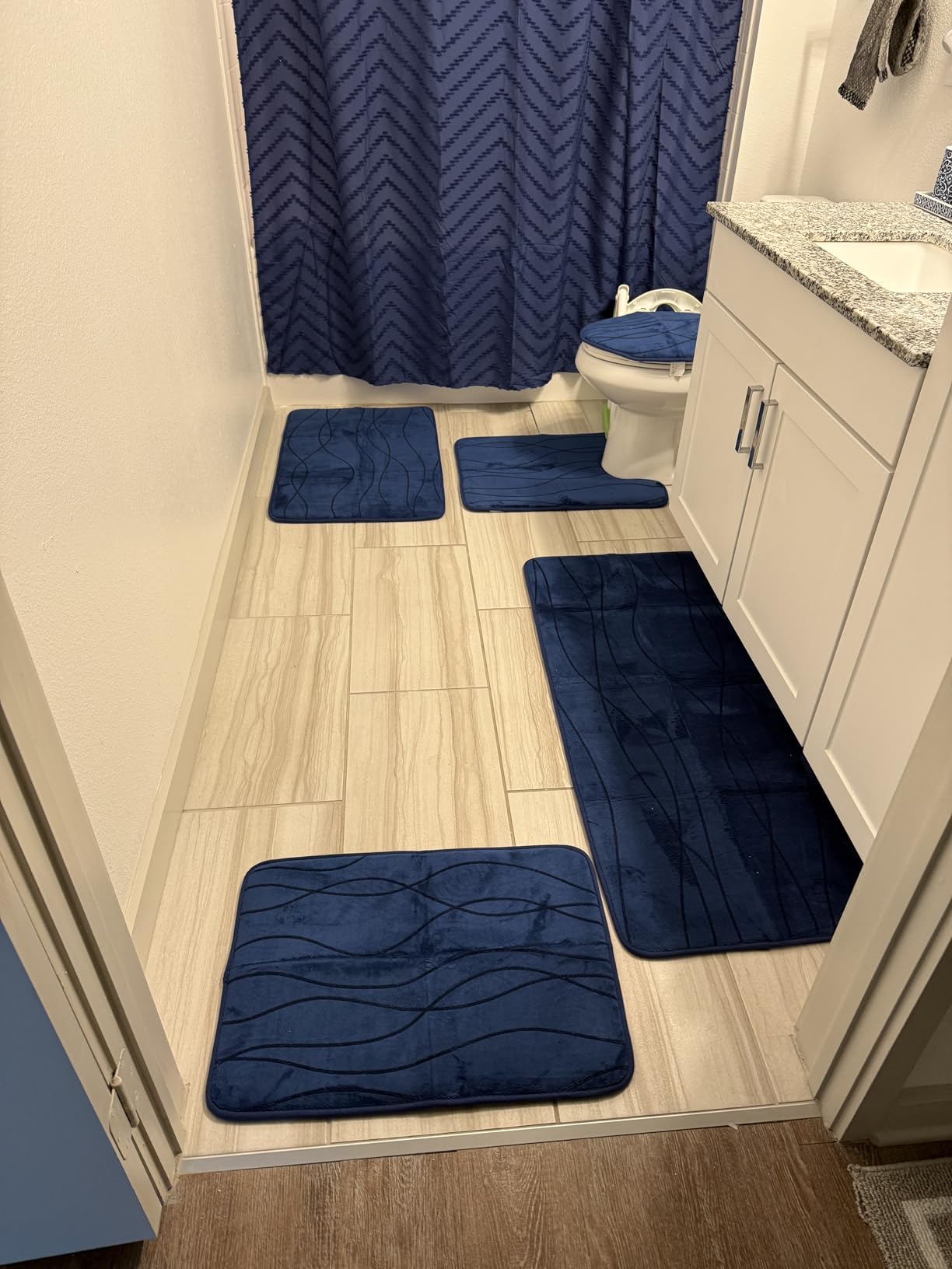 YIHOUSE 5-Piece Memory Foam Bathroom Rug Set – Ultra-Soft, Absorbent & Non-Slip Bath Mats